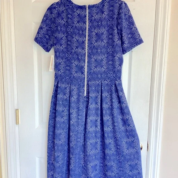 Blue Print LuLaRoe Amelia dress.  New, never worn. - Picture 2 of 3